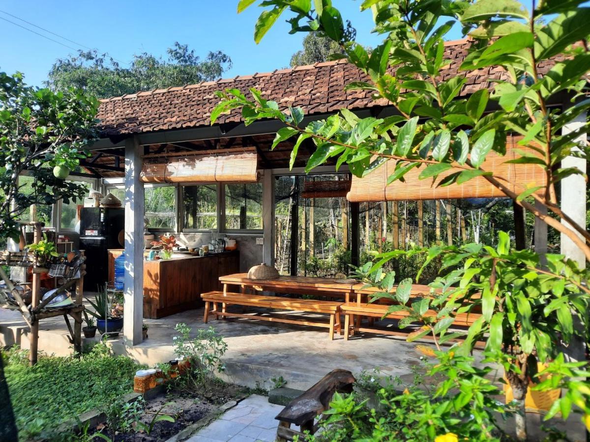 Vườn Nhà Ngoại Garden Homestay Hô Chi Minh-Ville Extérieur photo