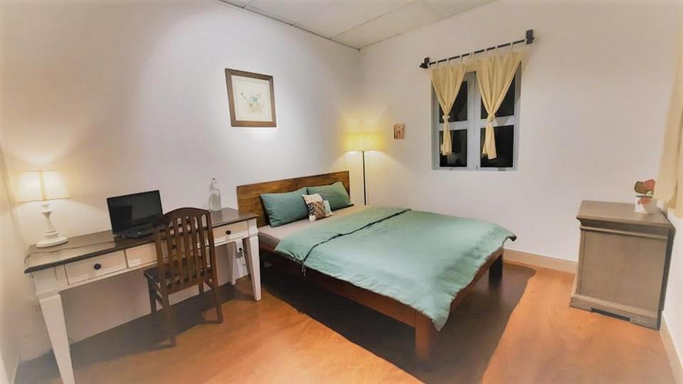 Vườn Nhà Ngoại Garden Homestay Hô Chi Minh-Ville Extérieur photo